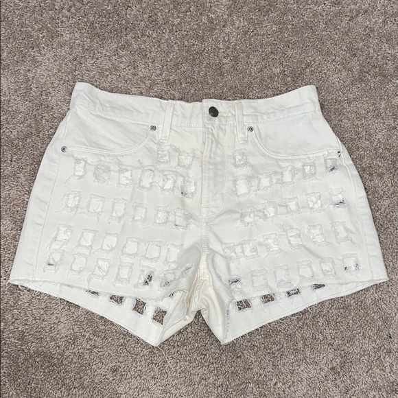 GOOD AMERICAN laser cut out shorts in Bone - Picture 1 of 13